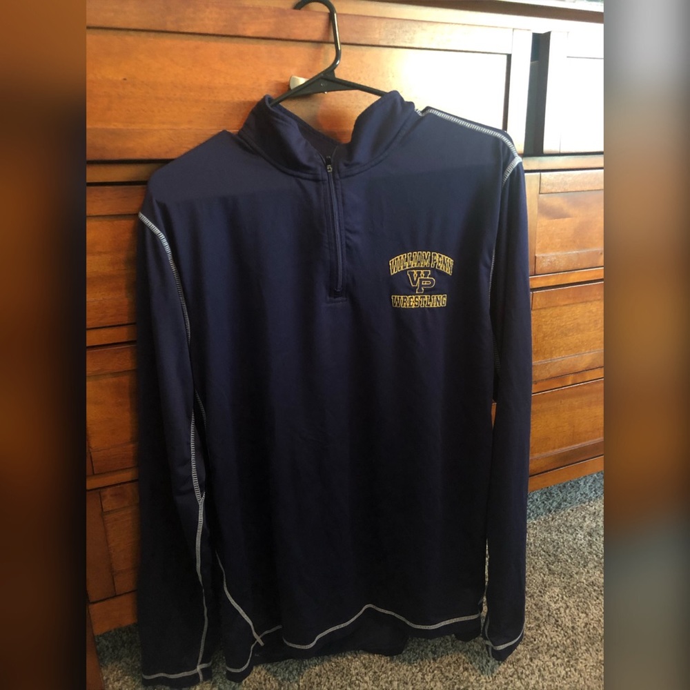WP long sleeve quarter zip sz L